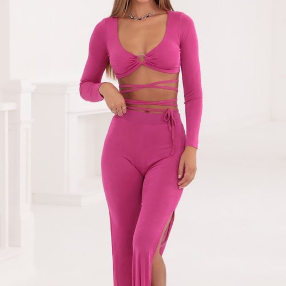 Lucy in the sky Oakley two piece set in Fuscia